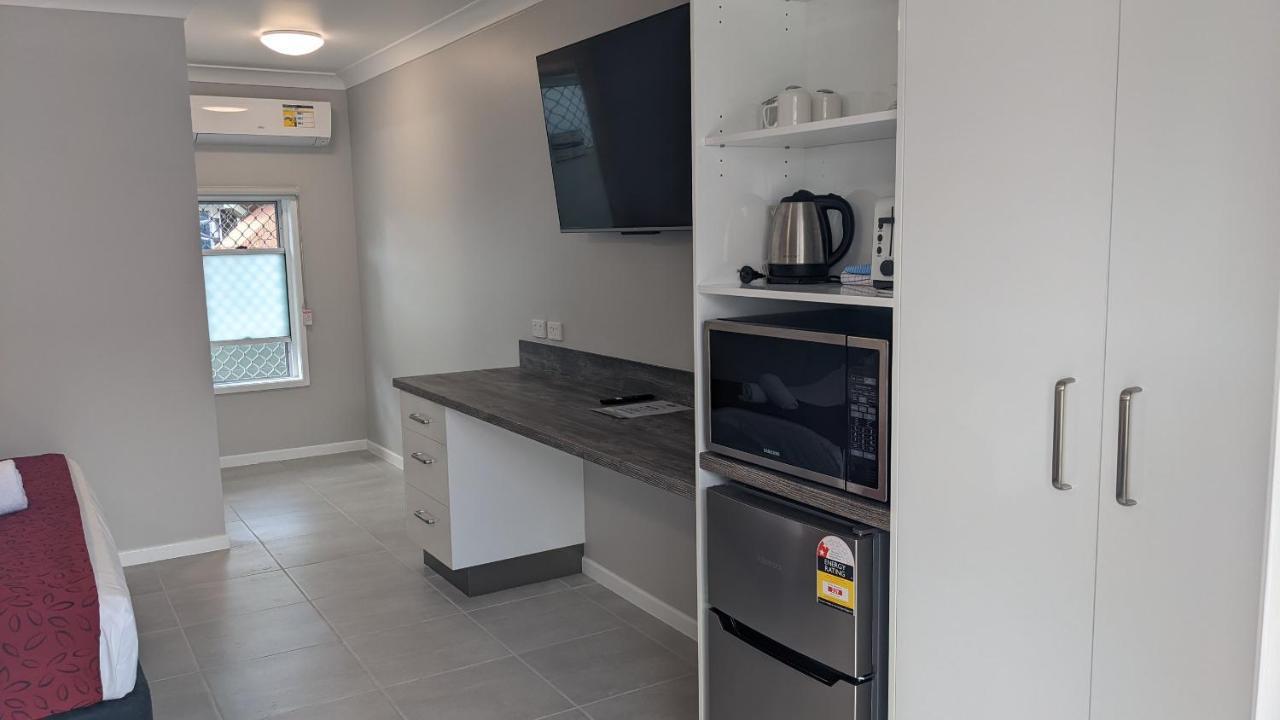 Monte Carlo Motor Inn Townsville Esterno foto